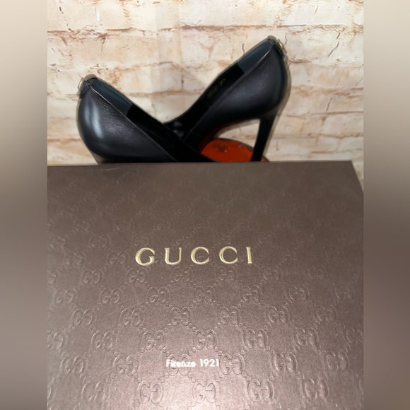 GUCCI Heels - Picture 9 of 11